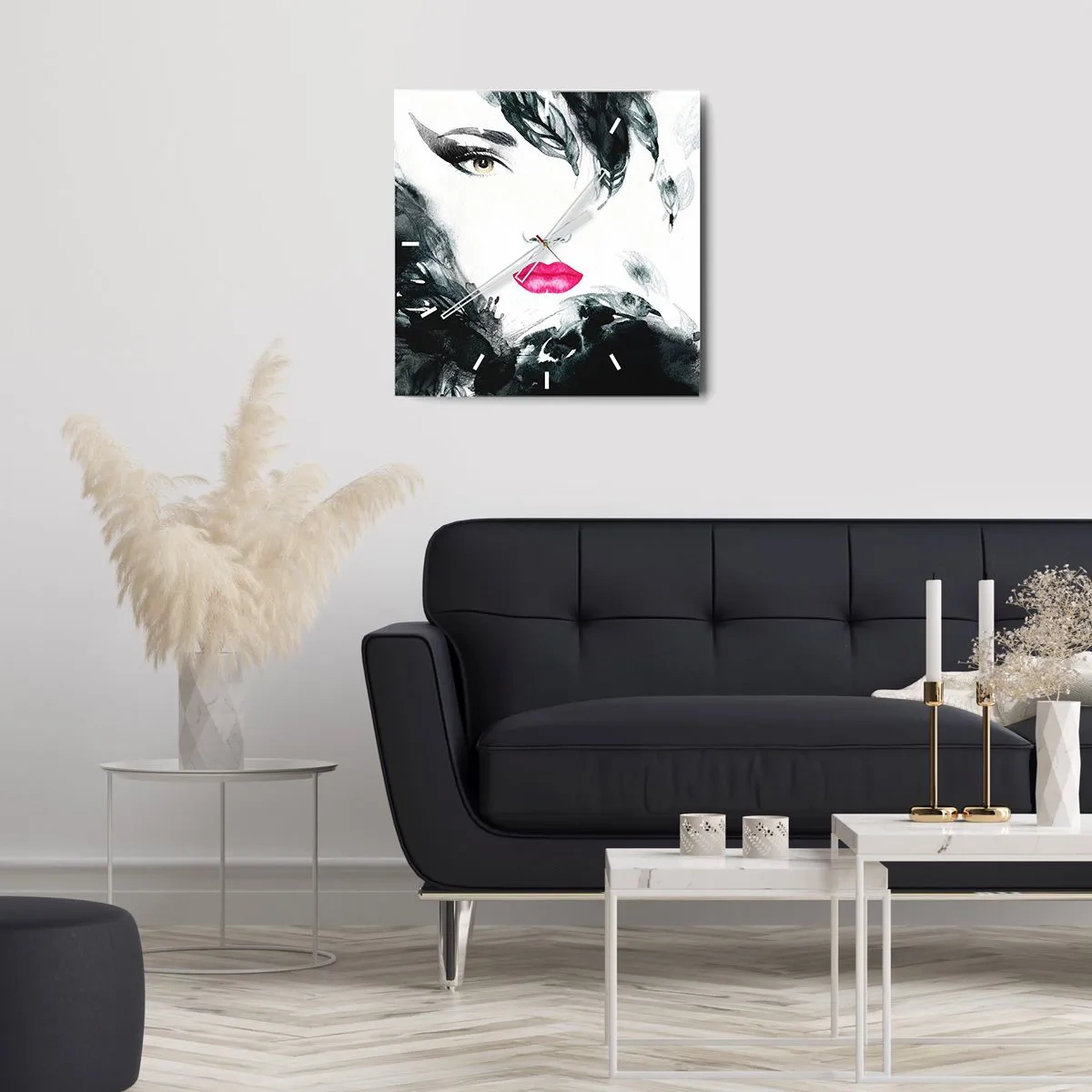 Nástenné hodiny - Pozor! Femme fatale - 30x30 cm