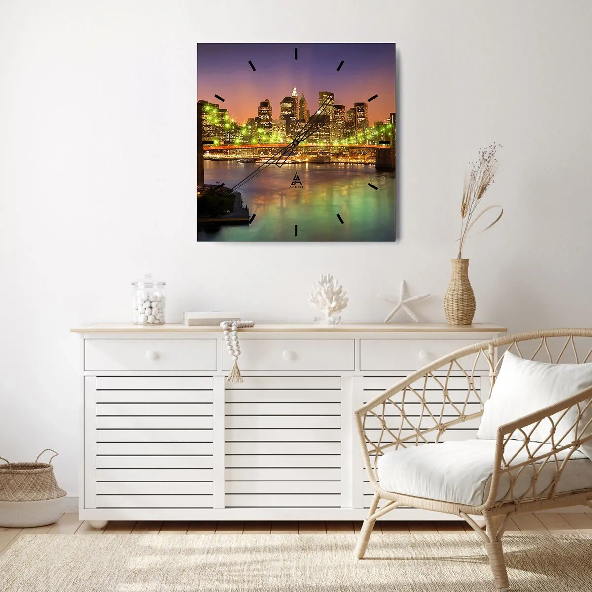 Nástenné hodiny - Tu svetlo nikdy nezhasne - 40x40 cm