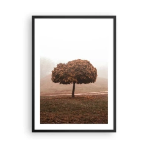 Plagát v čiernom ráme - Osamelý strom v jesennej hmle - 50x70cm - Po rušnom lete - Moderná nástenná dekorácia do obývacej izby a spálne ARTTOR