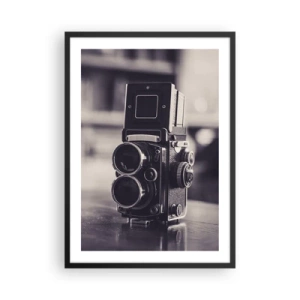 Plagát v čiernom ráme - Starožitný vintage fotoaparát na drevenej doske - 50x70cm - Kúzlo starej fotografie - Moderná nástenná dekorácia do obývacej izby a spálne ARTTOR