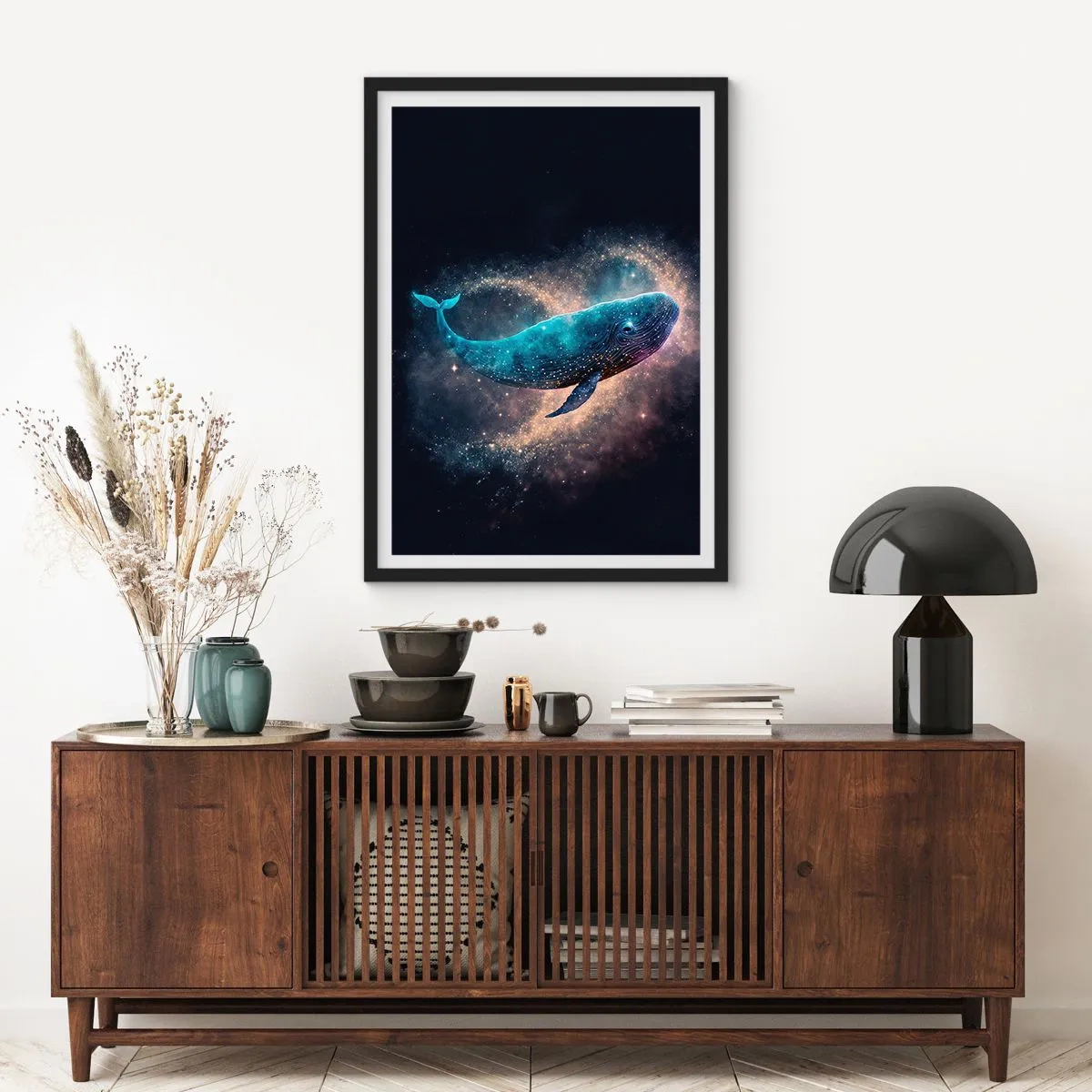 Plagát v čiernom ráme - Vesmírna veľryba obklopená hviezdnou hmlovinou na čiernom pozadí. - 50x70cm - Existuje taký svet… - Moderná nástenná dekorácia do obývacej izby a spálne ARTTOR