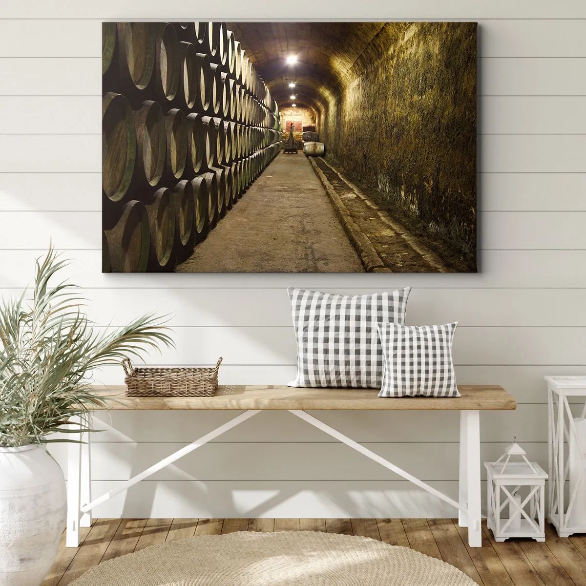 Obraz na plátne - Pivnica s drevenými vínnymi sudmi usporiadanými v radoch - 70x50cm - Je dobré si oddýchnuť - Moderná nástenná dekorácia do obývacej izby a spálne ARTTOR