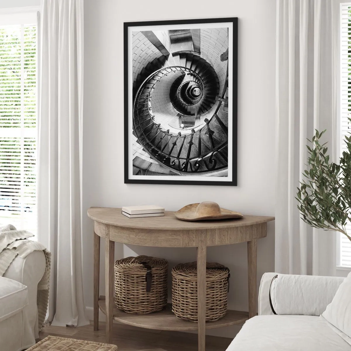 Plagát v čiernom ráme - Točité schodisko v čiernobielej perspektíve - 50x70cm - Len vyššie a vyššie - Moderná nástenná dekorácia do obývacej izby a spálne ARTTOR