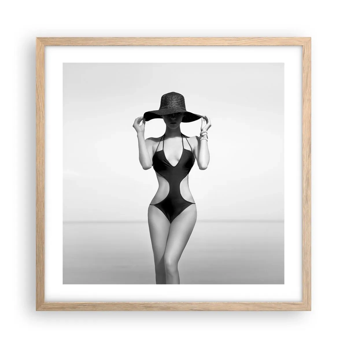 Plagát v ráme zo svetlého duba - Volám sa: Elegancia - 50x50 cm