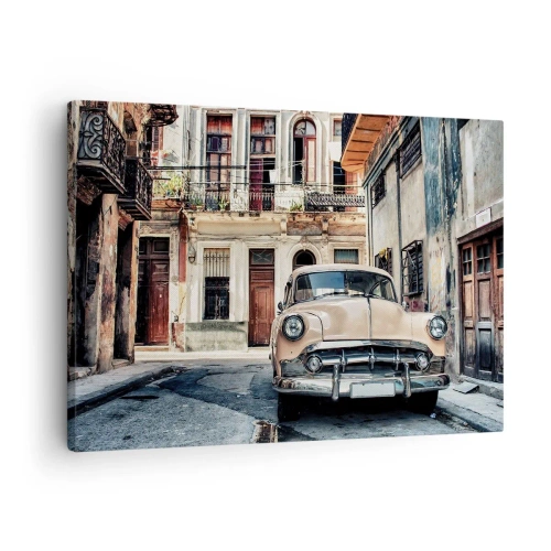 Obraz na plátne - Klasické auto na pozadí mestskej architektúry - 70x50cm - Siesta v Havane - Moderná nástenná dekorácia do obývacej izby a spálne ARTTOR