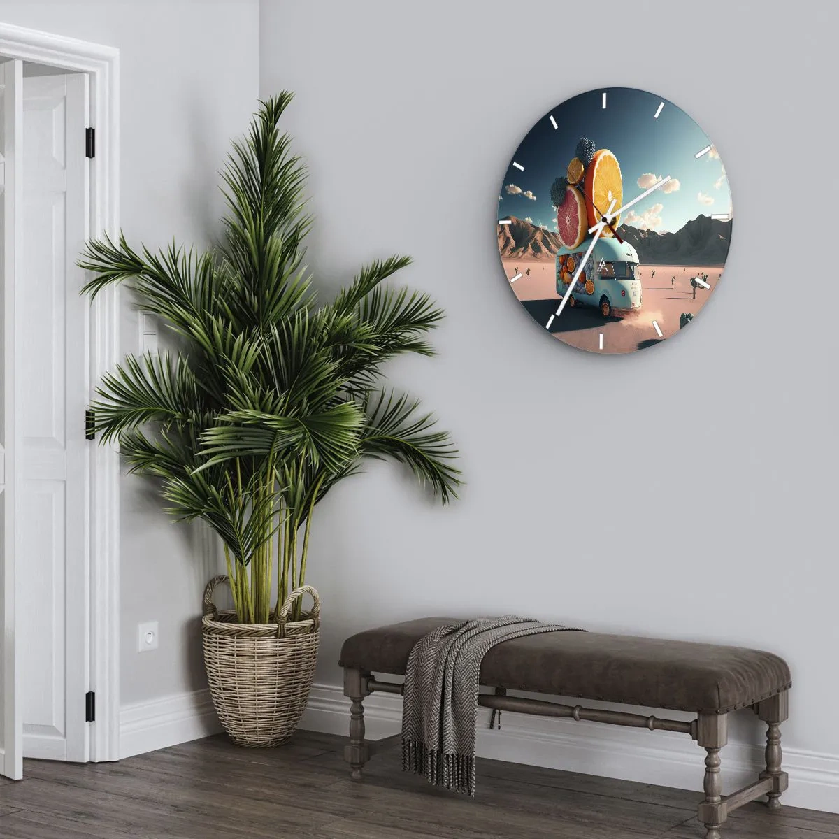 Nástenné hodiny - Tyrkysový ovocný pojazd s jedlom na púštnom pozadí - 30x30cm - Chuť prázdnin - Moderná nástenná dekorácia do obývacej izby, kuchyne a spálne ARTTOR