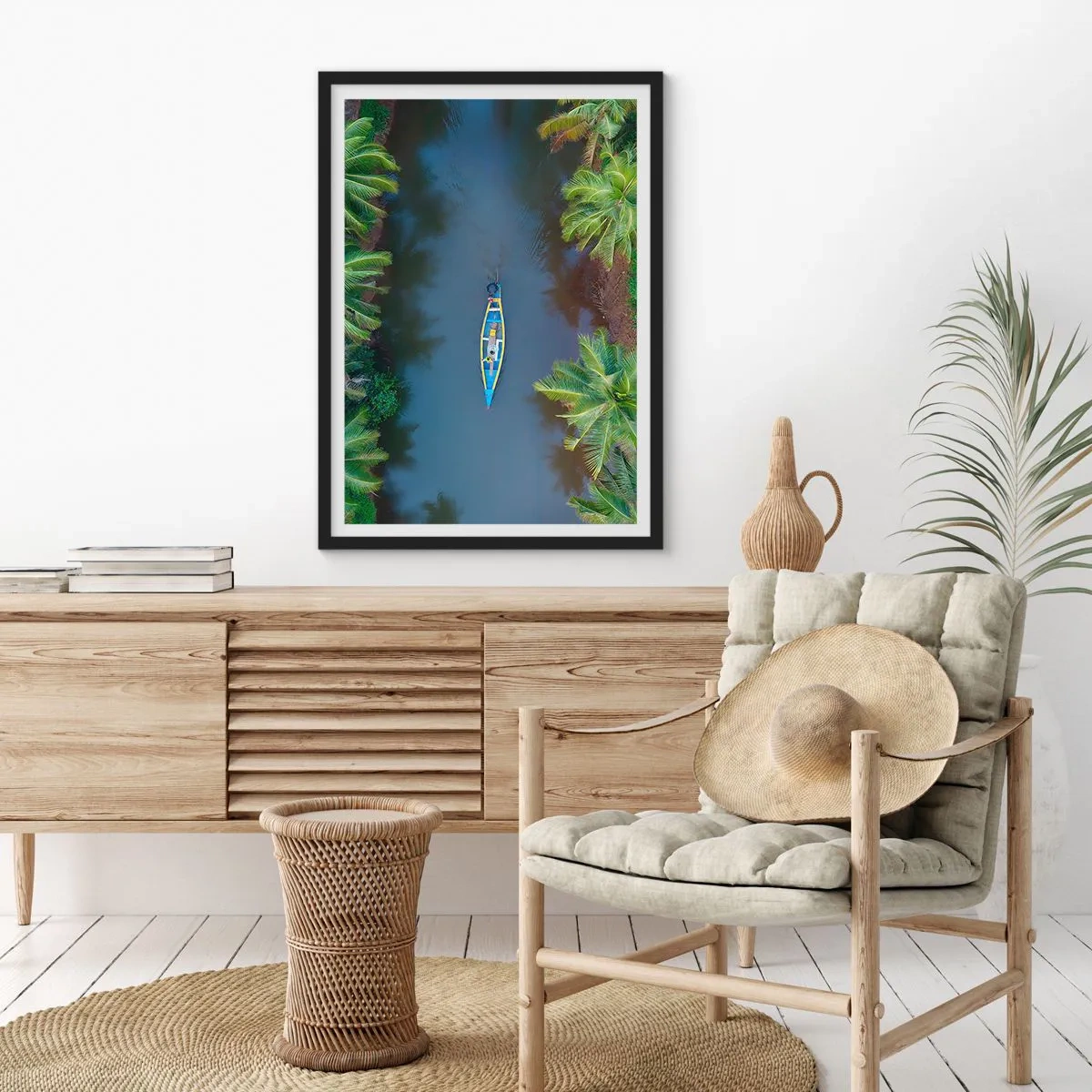 Plagát v čiernom ráme - Letecký pohľad na loď plávajúcu na tropickej rieke - 50x70cm - Na tropickom chodníku - Moderná nástenná dekorácia do obývacej izby a spálne ARTTOR