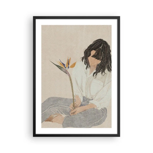 Plagát v čiernom ráme - Portrét ženy držiacej exotický kvet s jemným farebným nádychom - 50x70cm - Portrét s exotickým kvetom - Moderná nástenná dekorácia do obývacej izby a spálne ARTTOR