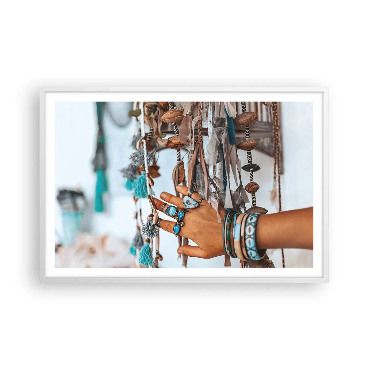 Plagát v bielom ráme - Miestne poklady - 91x61 cm