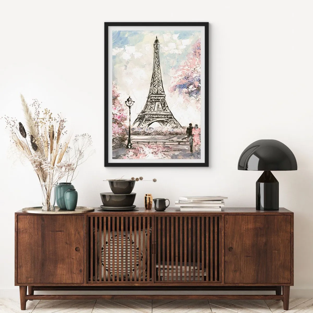 Plagát v čiernom ráme - Eiffelova veža s romantickou krajinou v pastelových farbách - 50x70cm - Aprílová prechádzka Parížom - Moderná nástenná dekorácia do obývacej izby a spálne ARTTOR