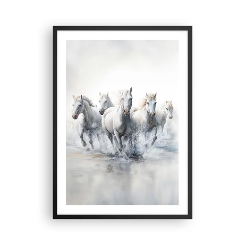 Plagát v čiernom ráme - Biele kone cválajúce cez vodu v dynamickom prostredí - 50x70cm - Biela mágia - Moderná nástenná dekorácia do obývacej izby a spálne ARTTOR
