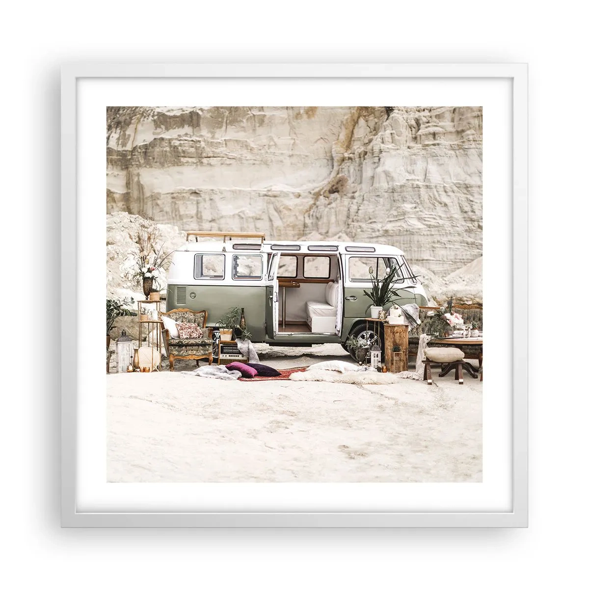 Plagát v bielom ráme - Cesta práve začína - 50x50 cm