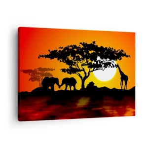 Obraz na plátne - Africký západ slnka so siluetami slonov a žiráf nad vodou - 70x50cm - Stretnutie na savane - Moderná nástenná dekorácia do obývacej izby a spálne ARTTOR