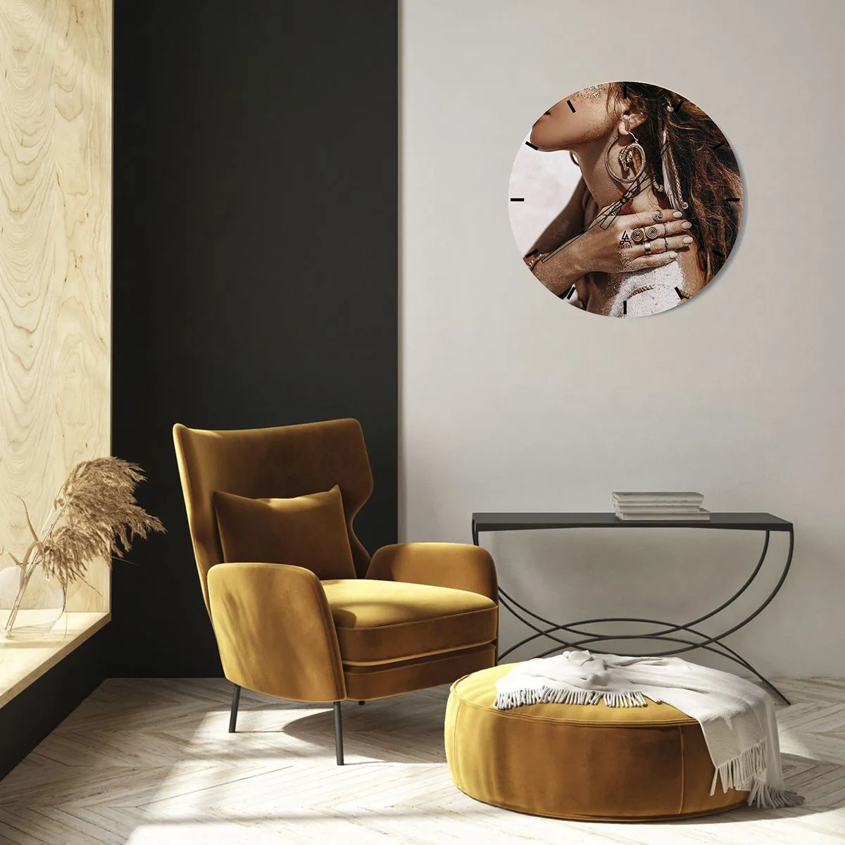 Nástenné hodiny - Kráľovná divokej pláže - 40x40 cm