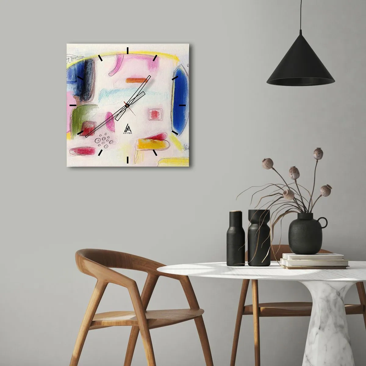 Nástenné hodiny - Viac konvexné ako konkávne alebo ploché - 30x30 cm