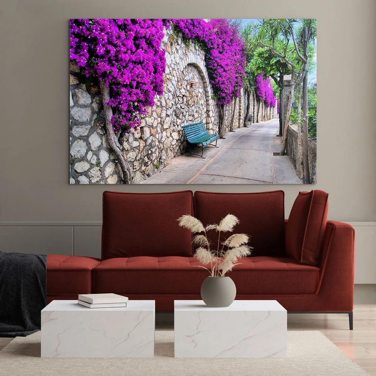 Obraz na skle - Kamenný múr s fialovými kvetmi a lavička pozdĺž cesty - 70x50cm - Stretnime sa čo najrýchlejšie - Moderná nástenná dekorácia do obývacej izby a spálne ARTTOR