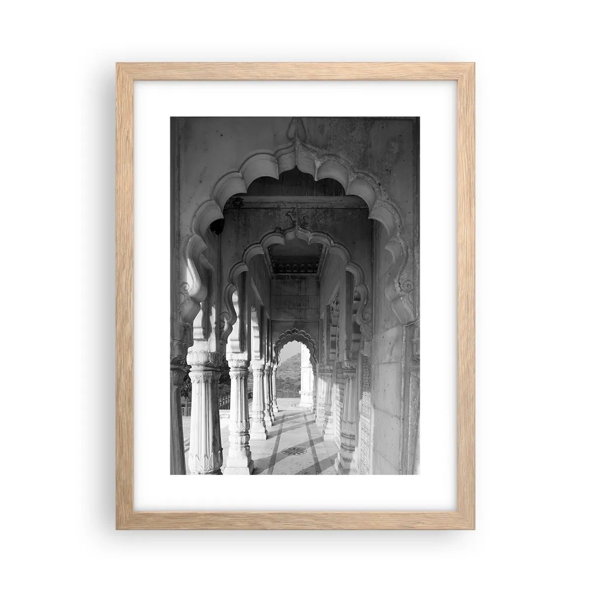 Plagát v ráme zo svetlého duba - Tu sa odohrávajú príbehy Východu - 30x40 cm