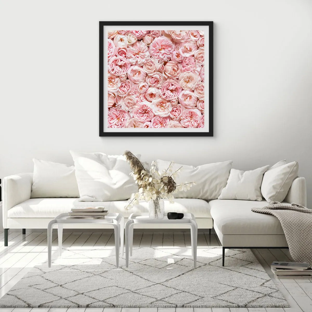 Plagát v čiernom ráme - Vydláždená ružami - 60x60 cm