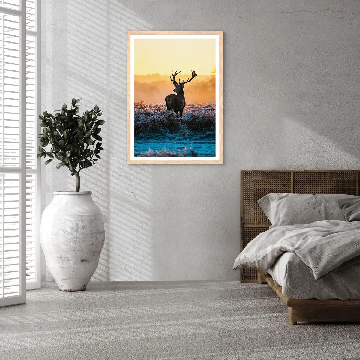 Plagát v ráme zo svetlého duba - Korunovaný na svojom panstve - 61x91 cm