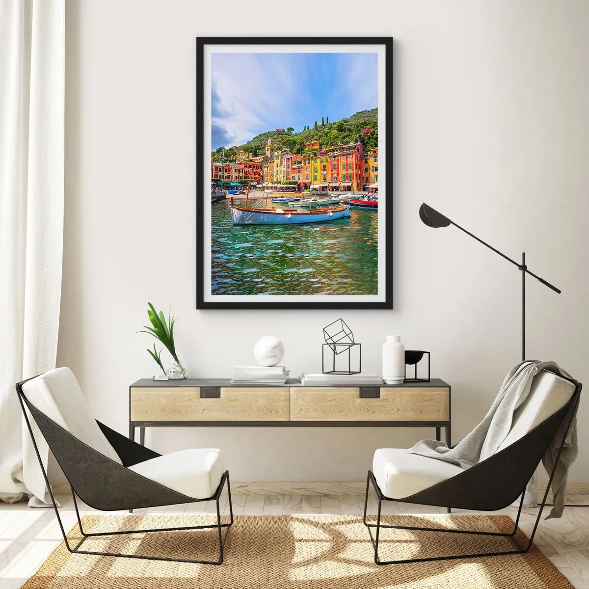Plagát v čiernom ráme - Prístavná scéna s farebnými budovami a loďami - 50x70cm - Talianske dopoludnie - Moderná nástenná dekorácia do obývacej izby a spálne ARTTOR