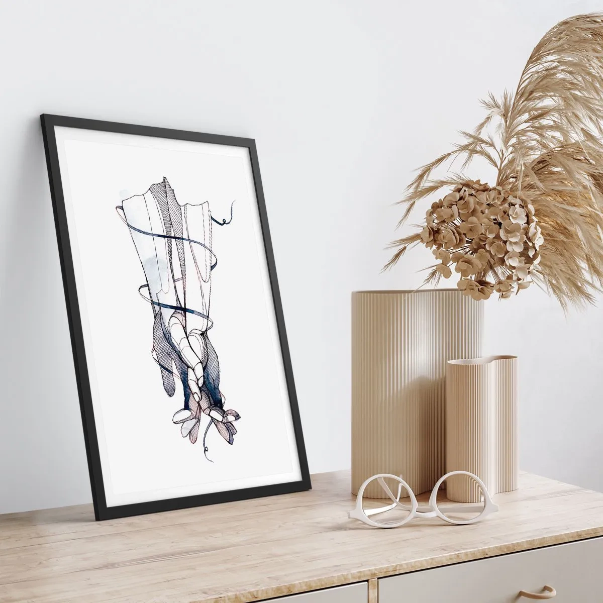 Plagát v čiernom ráme - Umelecké ruky s jemnými kvetmi a líniami - 50x70cm - Štúdia o dotyku - Moderná nástenná dekorácia do obývacej izby a spálne ARTTOR