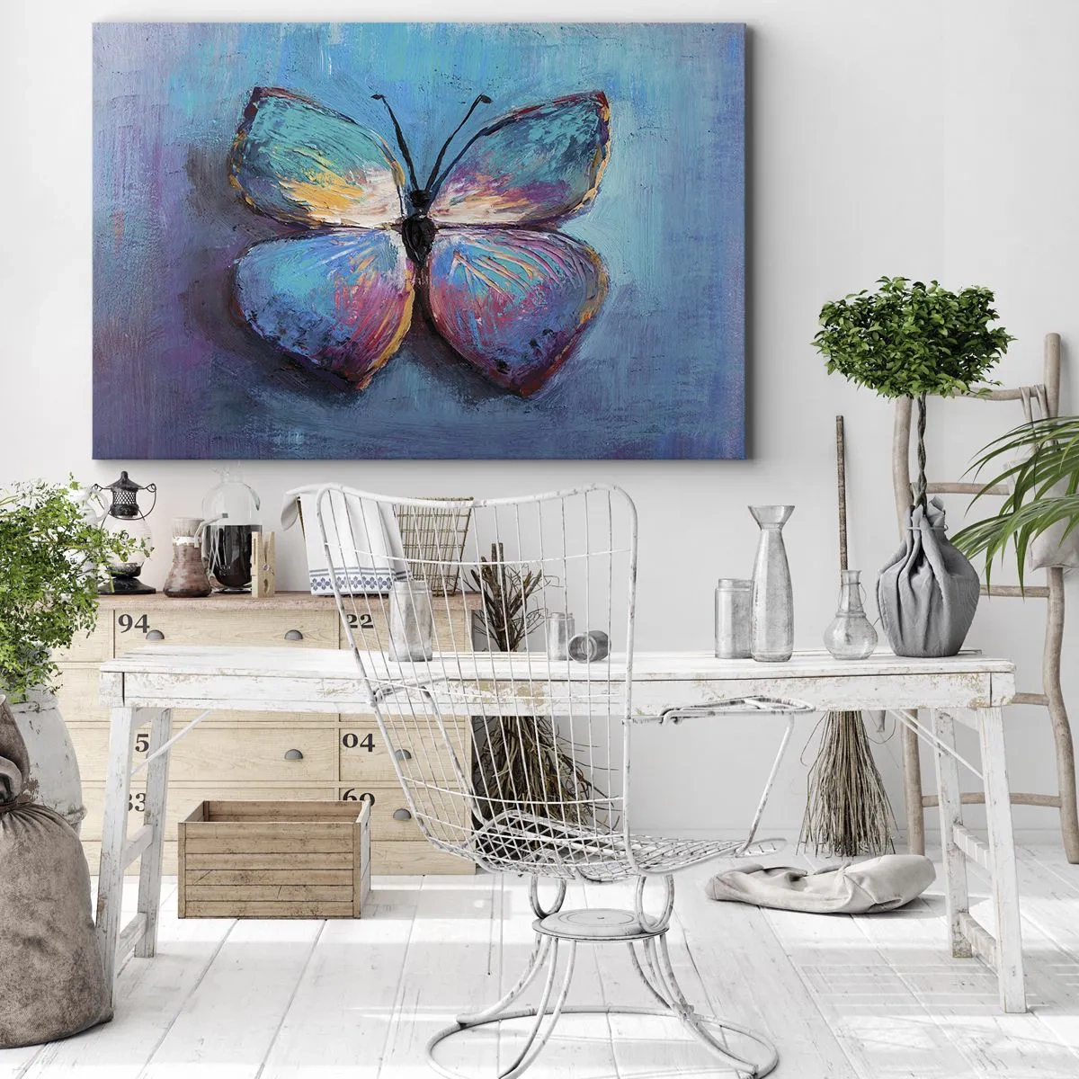 Obraz na plátne - Farebný motýľ na modrom pozadí - 70x50cm - V celej svojej kráse - Moderná nástenná dekorácia do obývacej izby a spálne ARTTOR