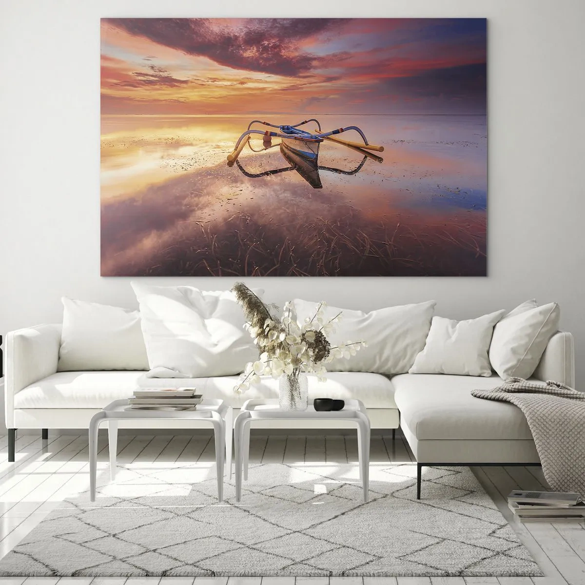 Obraz na skle - Tradičná loď na pokojnej vode pri západe slnka - 70x50cm - Pokoj tropického večera - Moderná nástenná dekorácia do obývacej izby a spálne ARTTOR