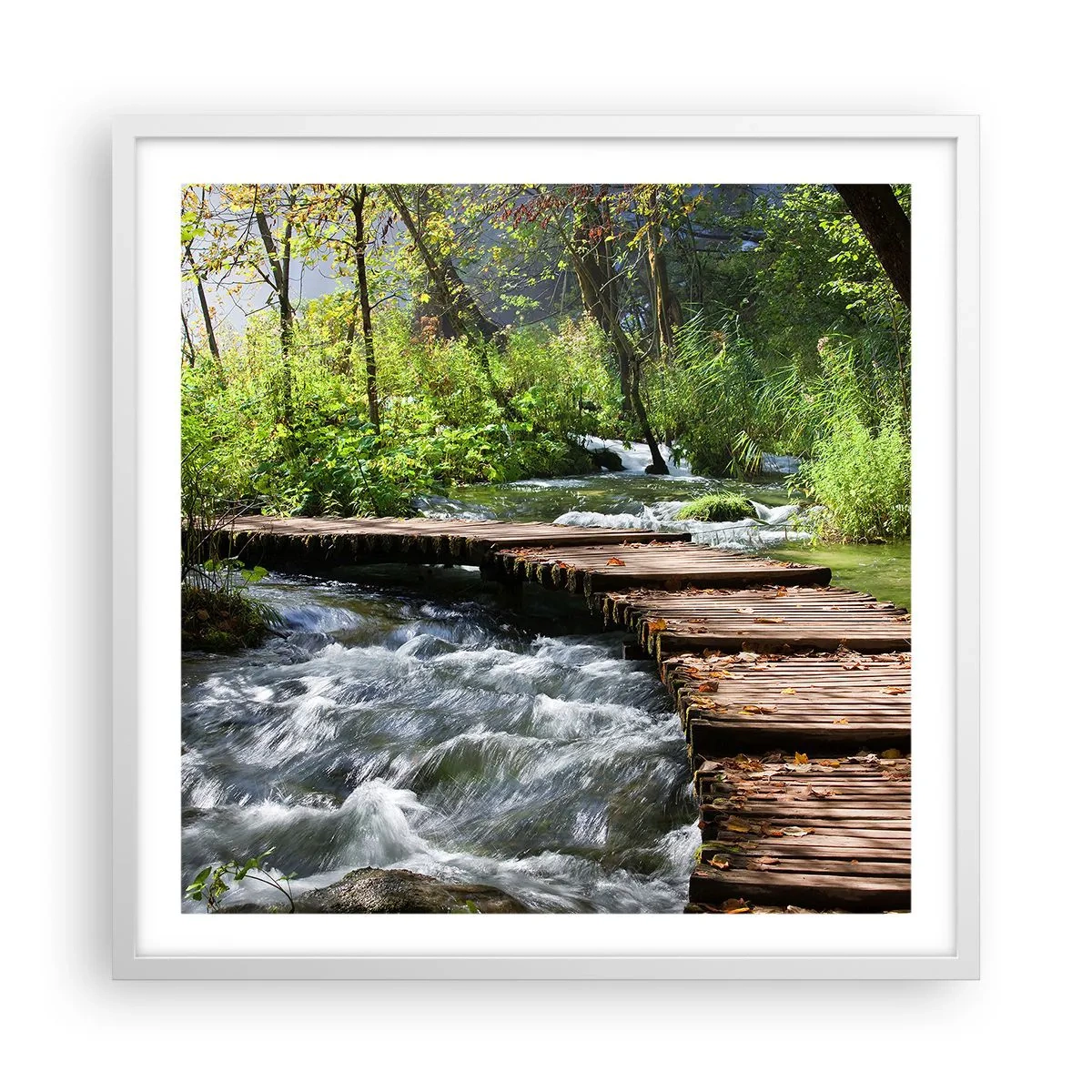 Plagát v bielom ráme - Pri spenenom vodopáde - 60x60 cm