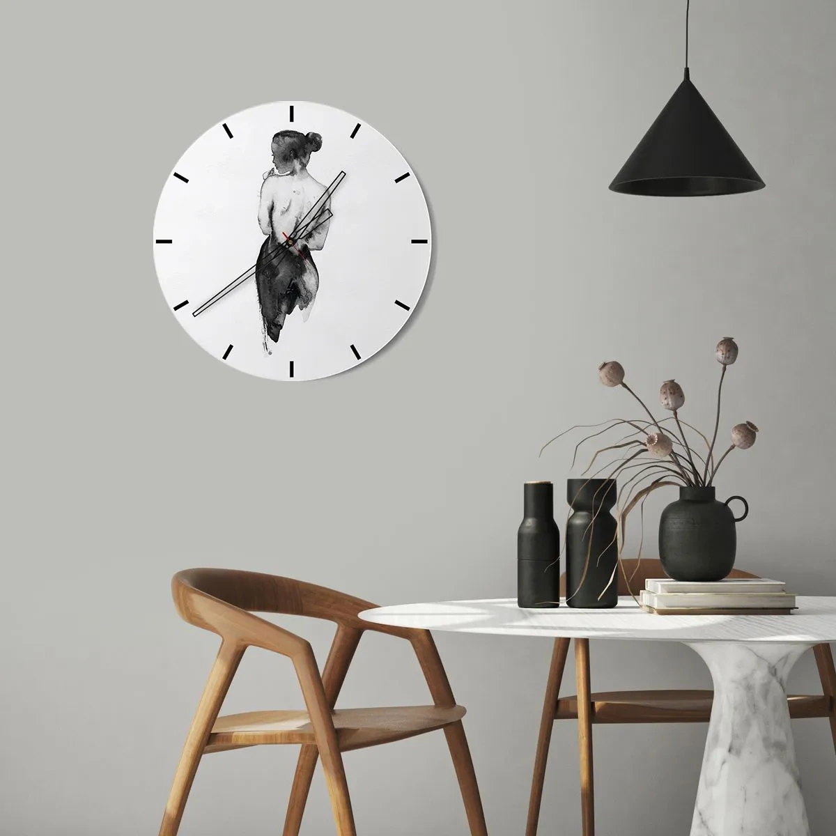 Nástenné hodiny - Čierna a biela silueta ženy s exponovaným chrbtom - 30x30cm - Miznúci svet - Moderná nástenná dekorácia do obývacej izby, kuchyne a spálne ARTTOR