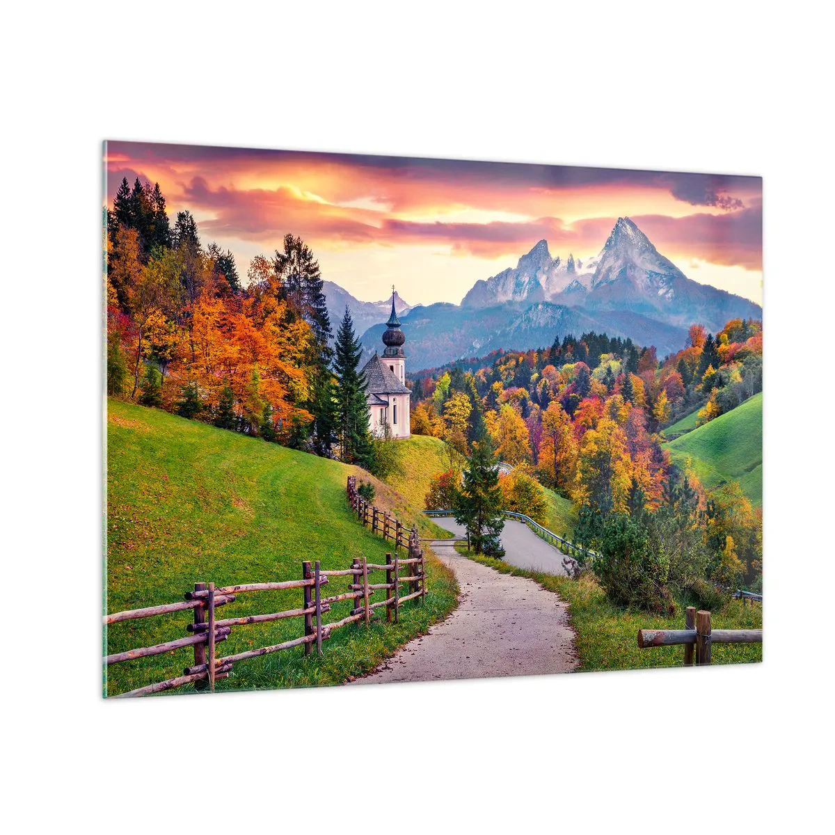 Obraz na skle - Jesenná horská krajina s kostolom a cestou vedúcou cez kopce - 70x50cm - Úplne ideálna krajina - Moderná nástenná dekorácia do obývacej izby a spálne ARTTOR
