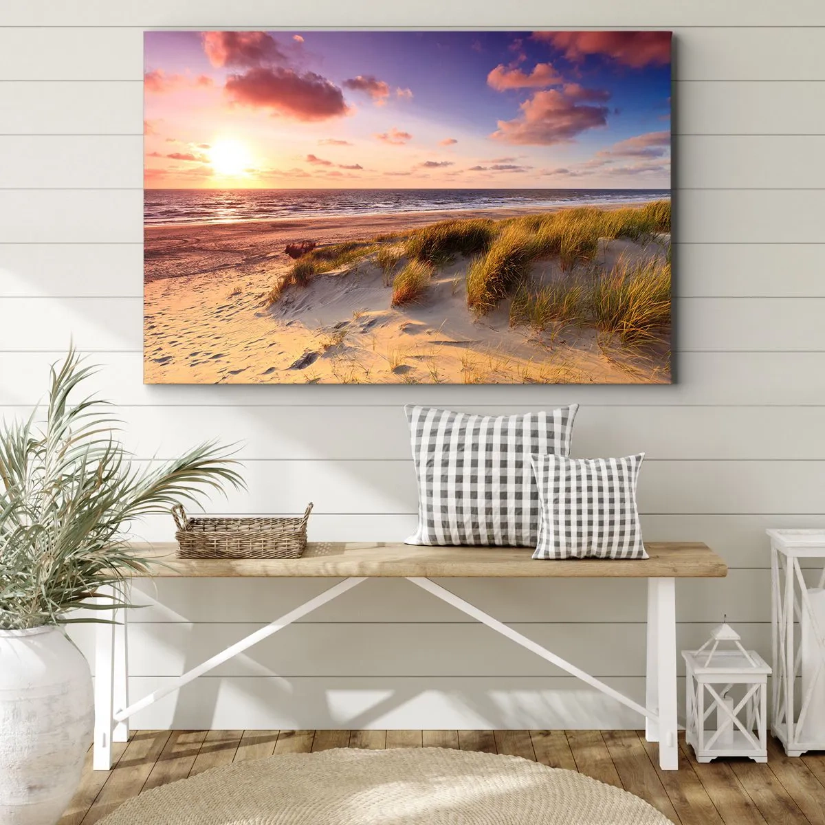 Obraz na plátne - Trávnatá pláž a západ slnka nad pokojným morom - 70x50cm - Už letom vonia vzduch - Moderná nástenná dekorácia do obývacej izby a spálne ARTTOR