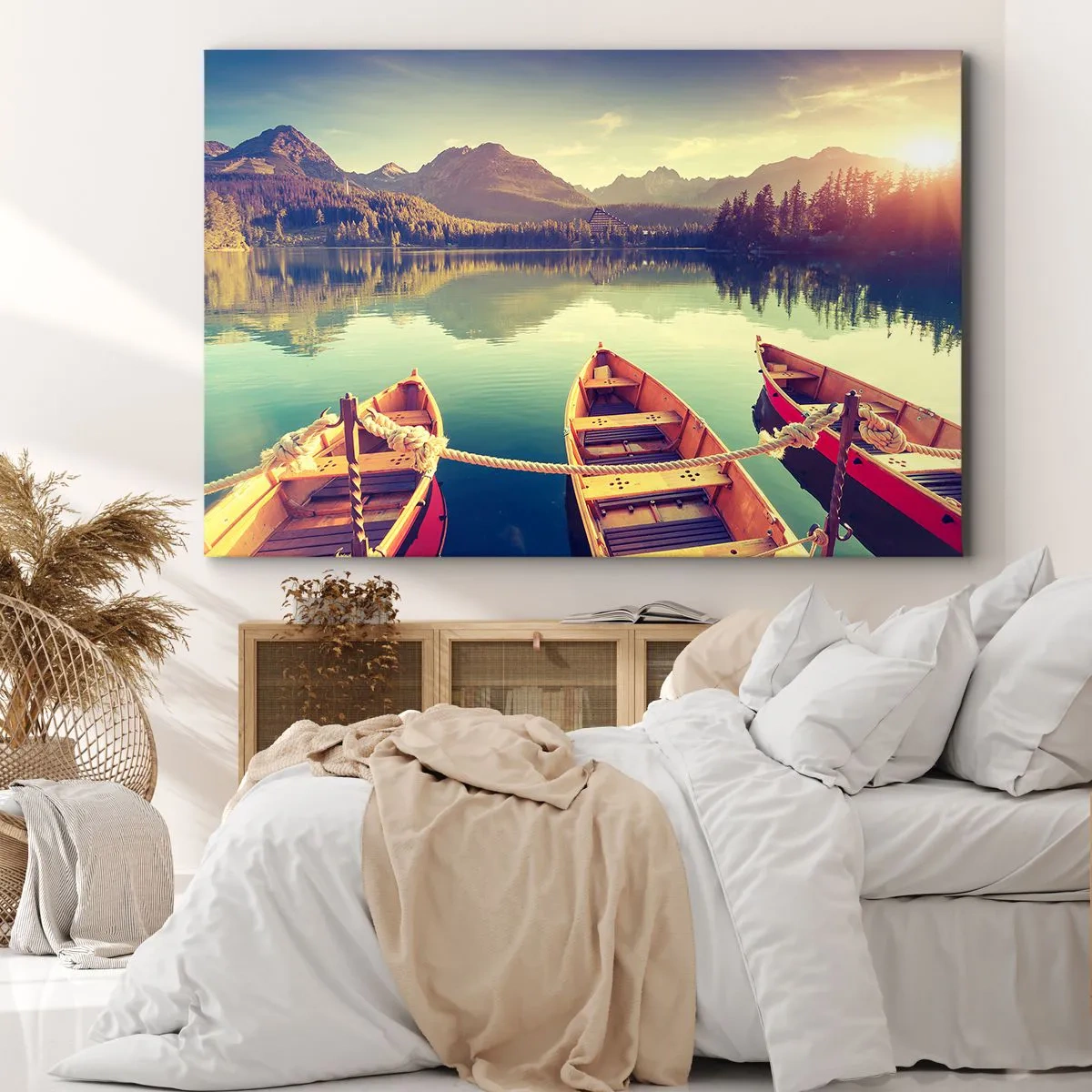 Obraz na plátne - Lode na pokojnom jazere obklopenom horami pri západe slnka - 70x50cm - Žiť podľa jej zákonov - Moderná nástenná dekorácia do obývacej izby a spálne ARTTOR