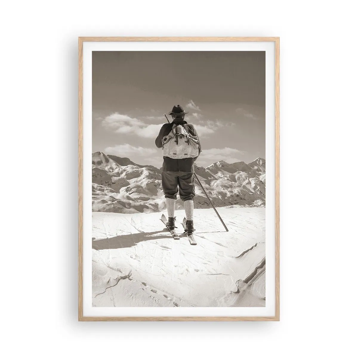 Plagát v ráme zo svetlého duba - Rovnaké hory - 70x100 cm