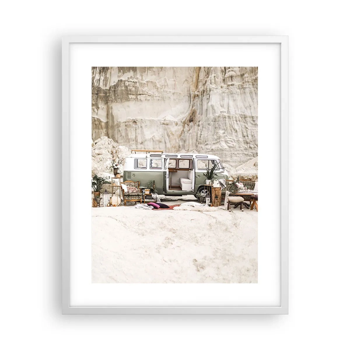 Plagát v bielom ráme - Cesta práve začína - 40x50 cm