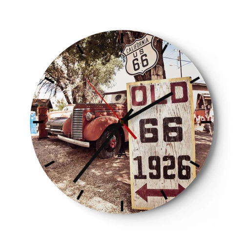 Nástenné hodiny - Veterán pred značkou Route 66 a drevenou plaketou. - 30x30cm - Legenda americkej provincie - Moderná nástenná dekorácia do obývacej izby, kuchyne a spálne ARTTOR
