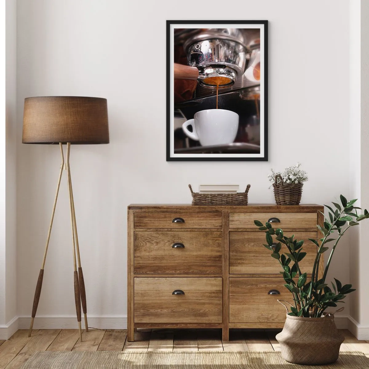 Plagát v čiernom ráme - Kávovar nalievajúci čerstvé espresso do šálky - 50x70cm - Dobrá chvíľa dňa - Moderná nástenná dekorácia do obývacej izby a spálne ARTTOR