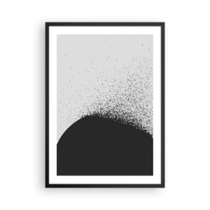 Plagát v čiernom ráme - Minimalistická abstrakcia s čiernou škvrnou na svetlom pozadí - 50x70cm - Pohyb častíc - Moderná nástenná dekorácia do obývacej izby a spálne ARTTOR