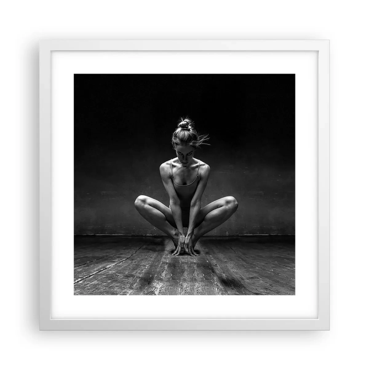 Plagát v bielom ráme - Koncentrácia tanečnej energie - 40x40 cm