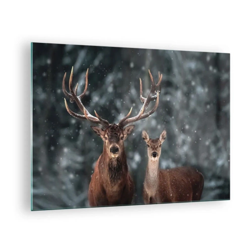 Obraz na skle - Jeleň a laň v zimnom lese pokrytom snehom - 70x50cm - Pán lesa so svojou ženou - Moderná nástenná dekorácia do obývacej izby a spálne ARTTOR
