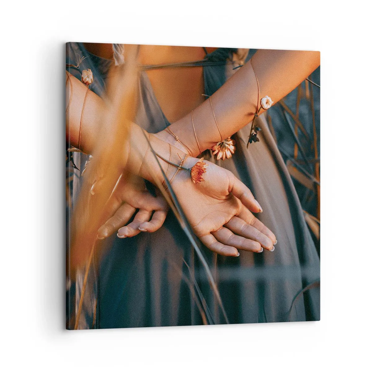 Obraz na plátne - Prepojená s prírodou - 50x50 cm