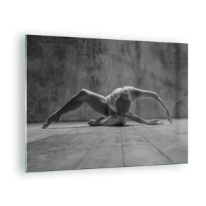 Obraz na skle - Tanečník v póze na podlahe - 70x50cm - Nájdená symetria - Moderná nástenná dekorácia do obývacej izby a spálne ARTTOR