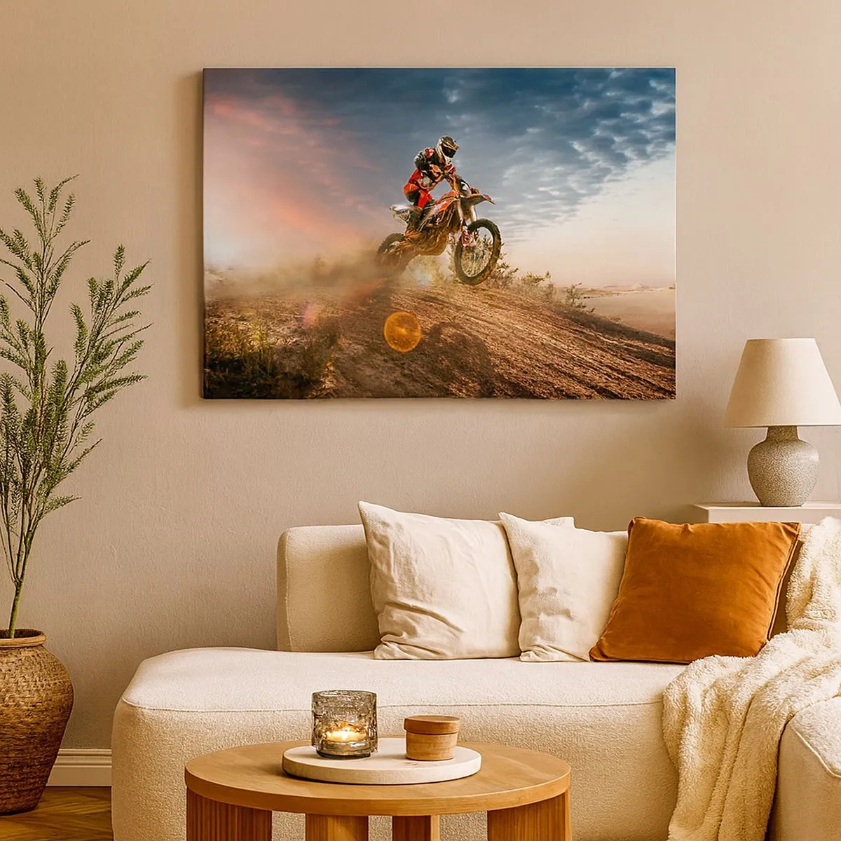 Obraz na plátne - Motocyklista v dunách pri západe slnka - 70x50cm - Pre víťazstvo - Moderná nástenná dekorácia do obývacej izby a spálne ARTTOR