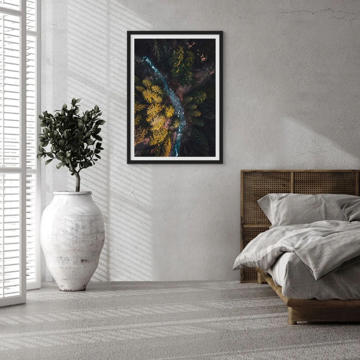 Plagát v čiernom ráme - Pohľad na lesný potok z vtáčej perspektívy - 50x70cm - Rýchlo, stále rýchlejšie - Moderná nástenná dekorácia do obývacej izby a spálne ARTTOR