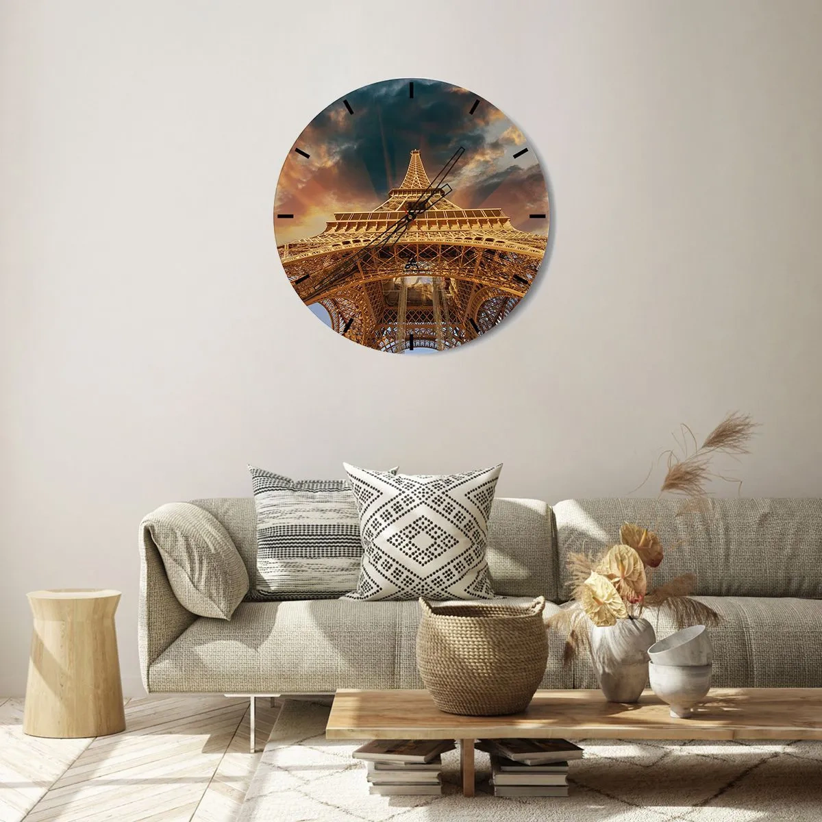 Nástenné hodiny - Perspektíva Eiffelovej veže pri západe slnka - 30x30cm - Ako ľudstvo dosiahlo nebo - Moderná nástenná dekorácia do obývacej izby, kuchyne a spálne ARTTOR