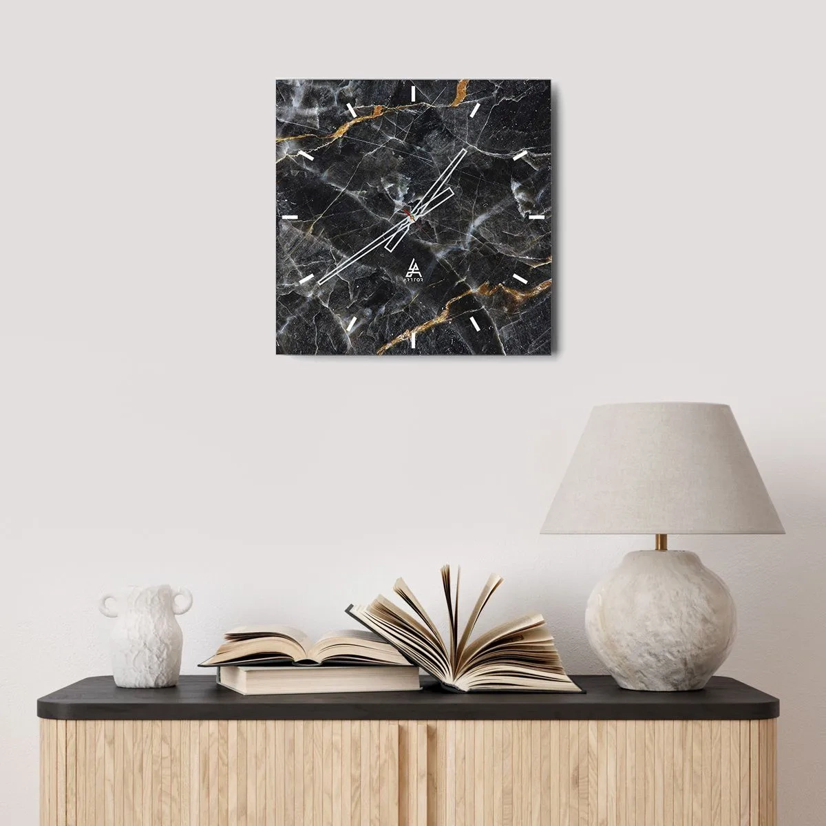 Nástenné hodiny - Vnútorný život kameňa - 30x30 cm