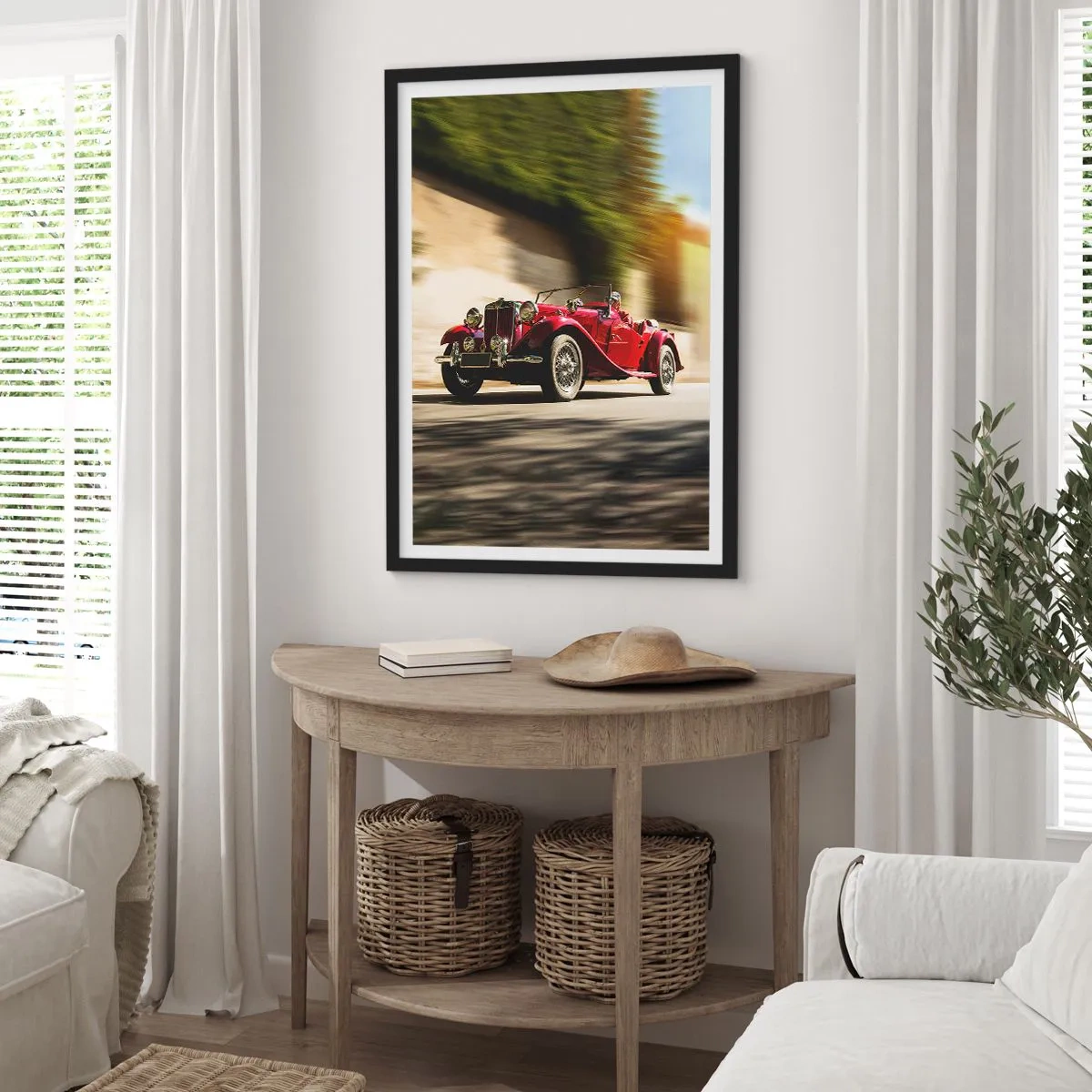 Plagát v čiernom ráme - Červené klasické auto na pozadí rozmazanej krajiny - 50x70cm - Krajšia ako Níke Samotrácka - Moderná nástenná dekorácia do obývacej izby a spálne ARTTOR