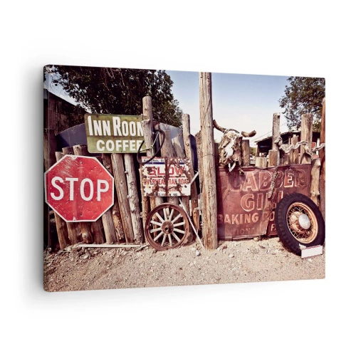 Obraz na plátne - Rustikálne dekorácie so značkami a kolieskom na plote - 70x50cm - A čas sa zastavil - Moderná nástenná dekorácia do obývacej izby a spálne ARTTOR