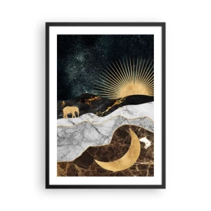 Plagát v čiernom ráme - Zlatá krajina s mesiacom, slnkom a siluetou slona - 50x70cm - Odveké práva - Moderná nástenná dekorácia do obývacej izby a spálne ARTTOR