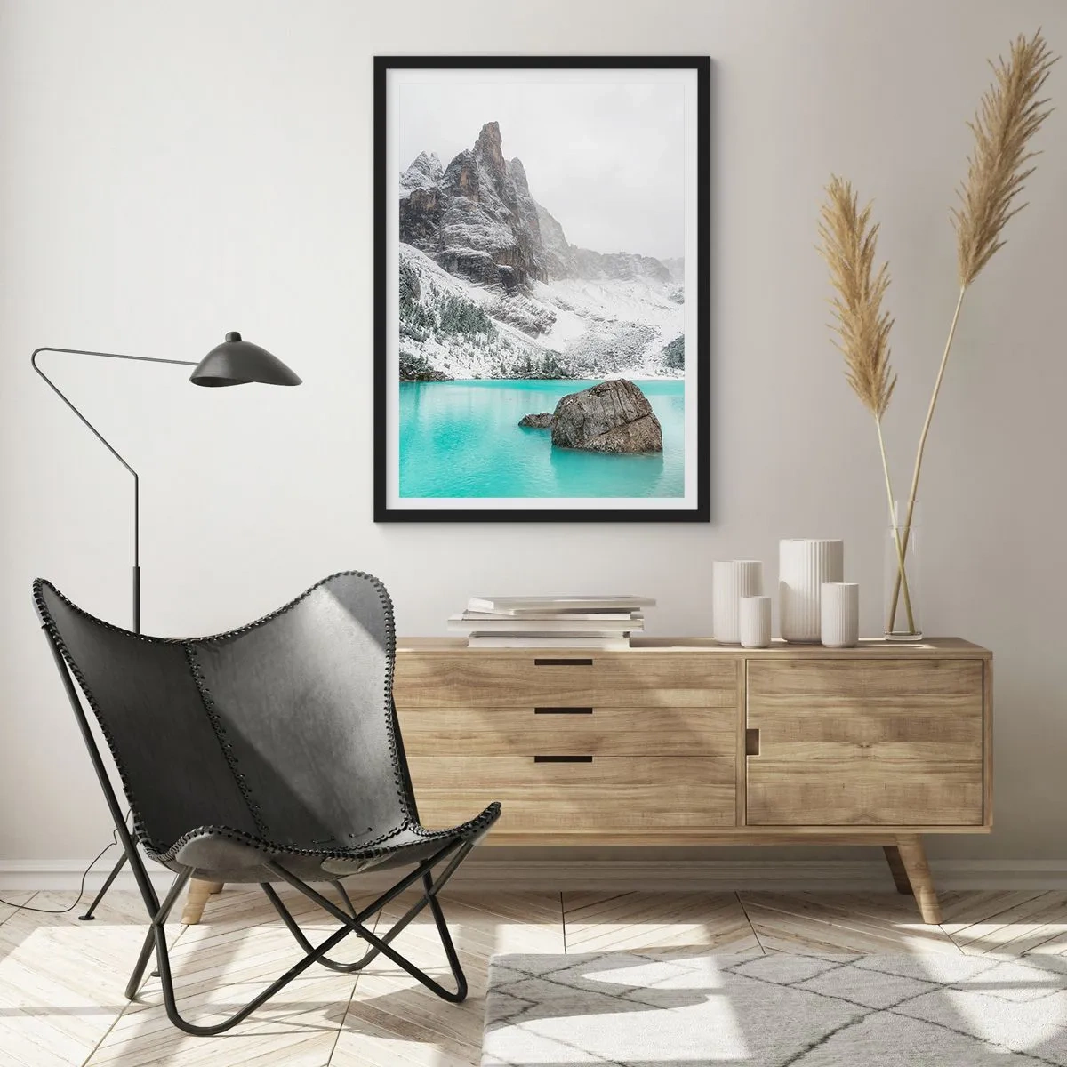 Plagát v čiernom ráme - Na stráži - 61x91 cm