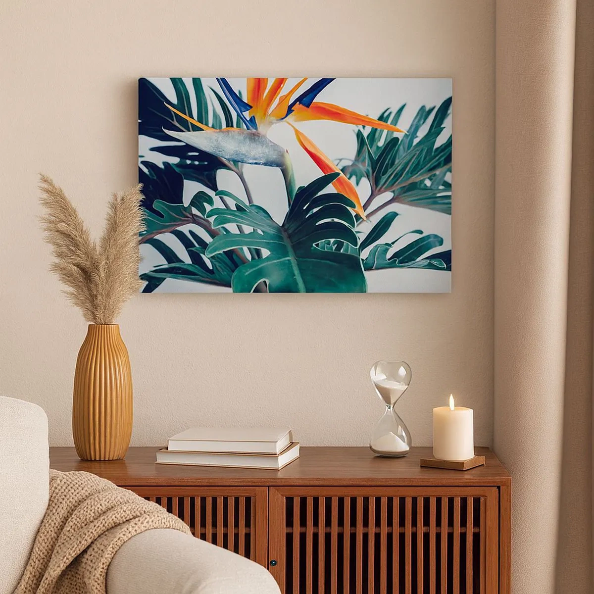 Obraz na plátne - Kvet Strelitzia obklopený listami v jasnom svetle - 70x50cm - Vtáker - Moderná nástenná dekorácia do obývacej izby a spálne ARTTOR